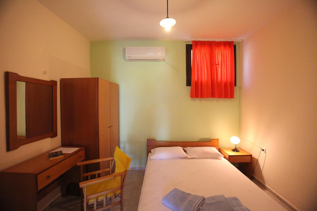 Elena Apartments & Studios วูร์วูรู ภายนอก รูปภาพ